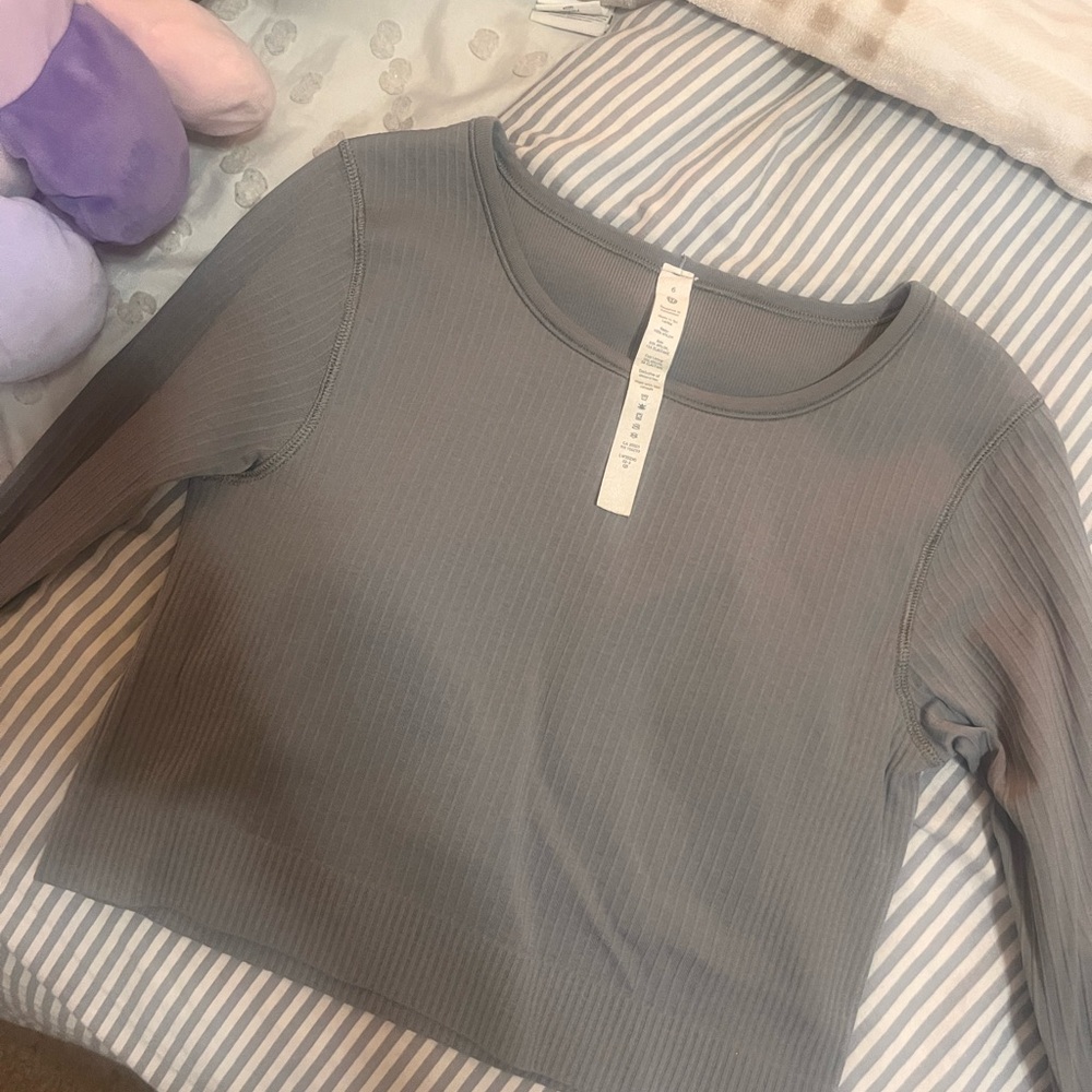 Lululemon Ribbed Gray Ribbed Top